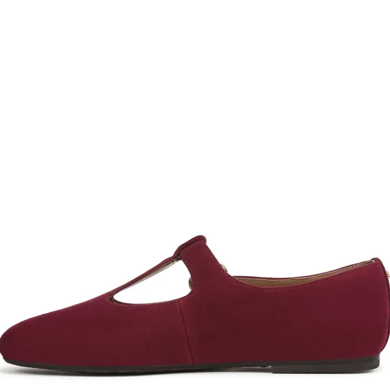 AVIRA MARY JANE FLAT