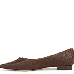Esmira Pointed Toe Ballet Flat