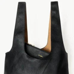 Freya Shoulder Tote