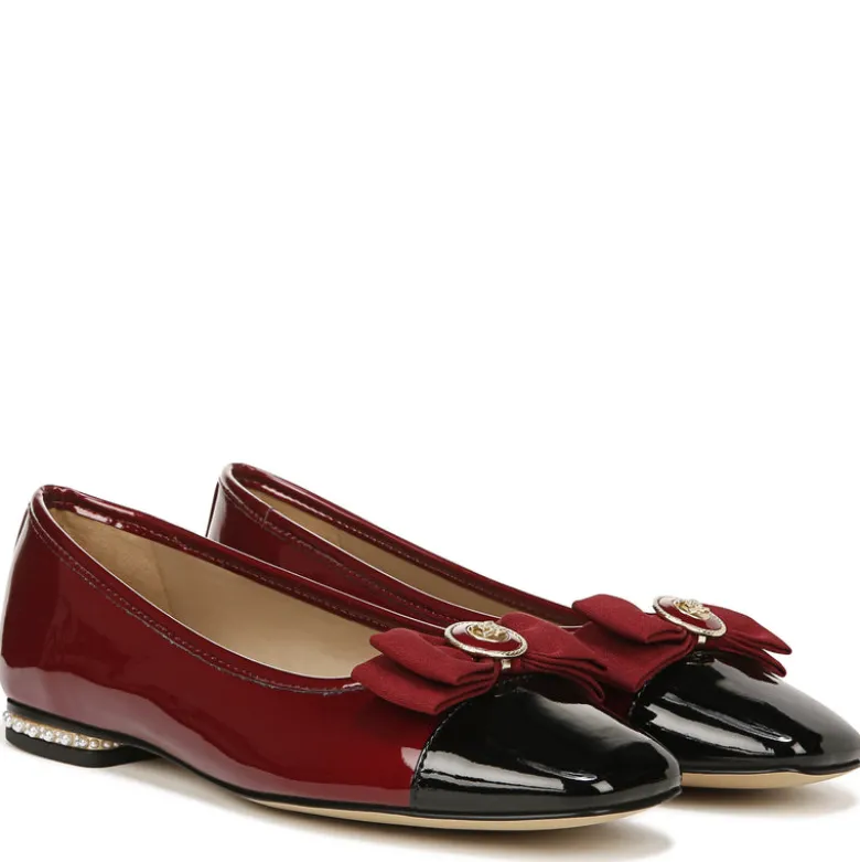 MAREN FLAT