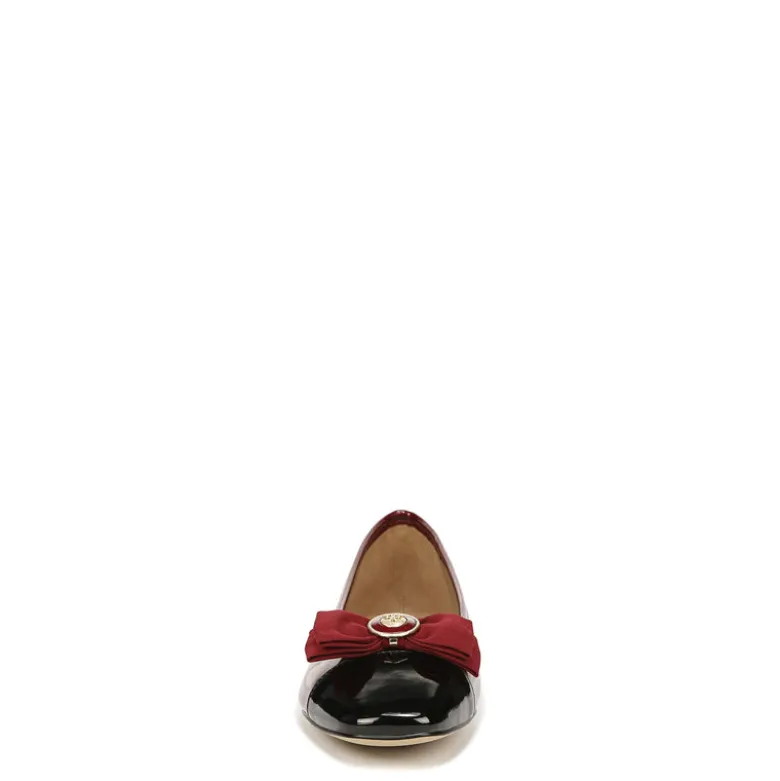 MAREN FLAT