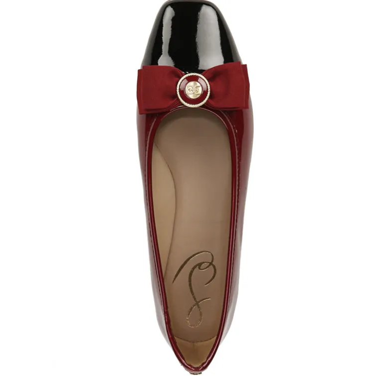 MAREN FLAT
