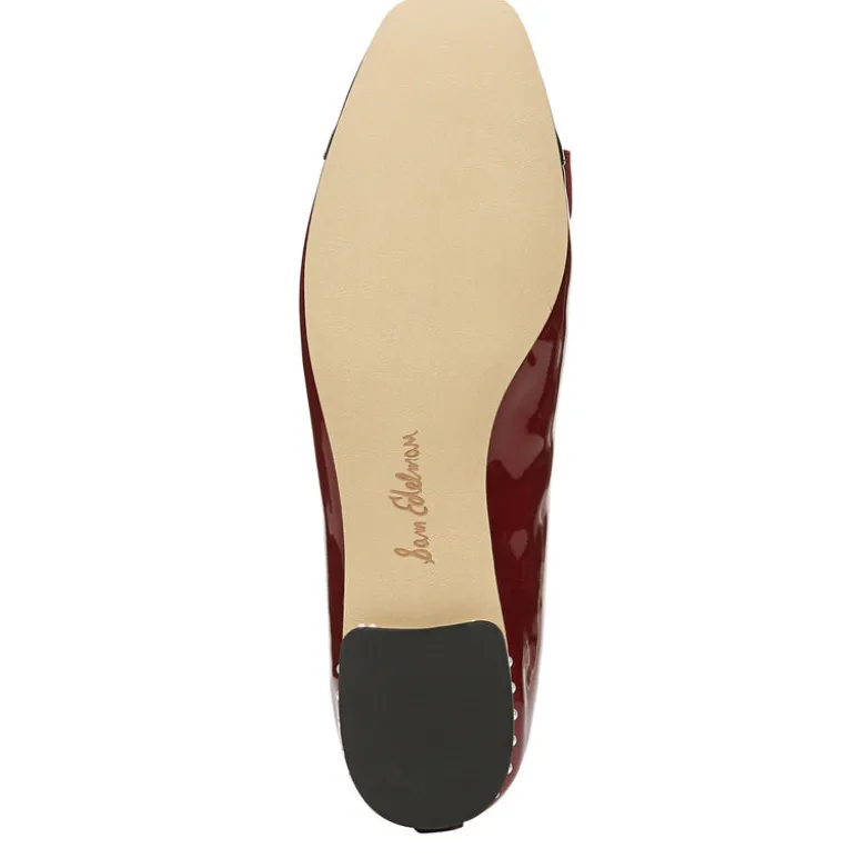 MAREN FLAT