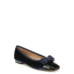 MAREN FLAT