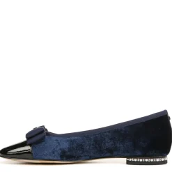 MAREN FLAT