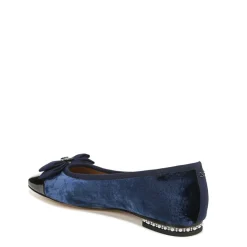 MAREN FLAT