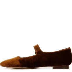 MICHAELA MARY JANE FLAT