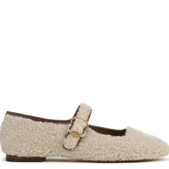 MICHAELA MARY JANE FLAT