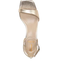 WILSON KITTEN HEEL